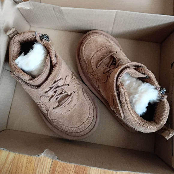 UGG Highland Hi Heritage sneaker size 7 New - Picture 3 of 8